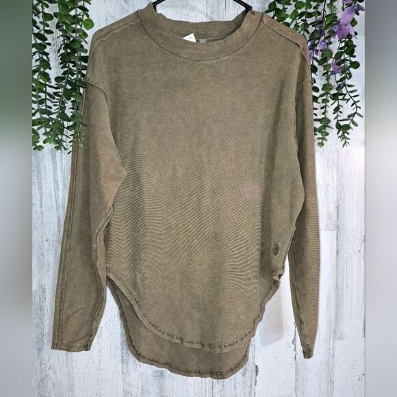NWOT Movement by Free People  Oversized Long Sleeve Tee - Picture 1 of 8